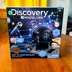 Discovery DIY Planetarium